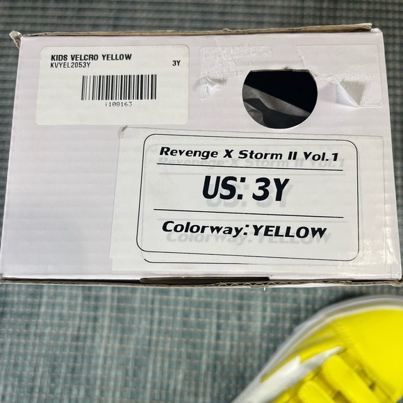 Revenge x Storm Yellow Strap Kids Sz 3Y Authentic %100 New - Picture 7 of 7